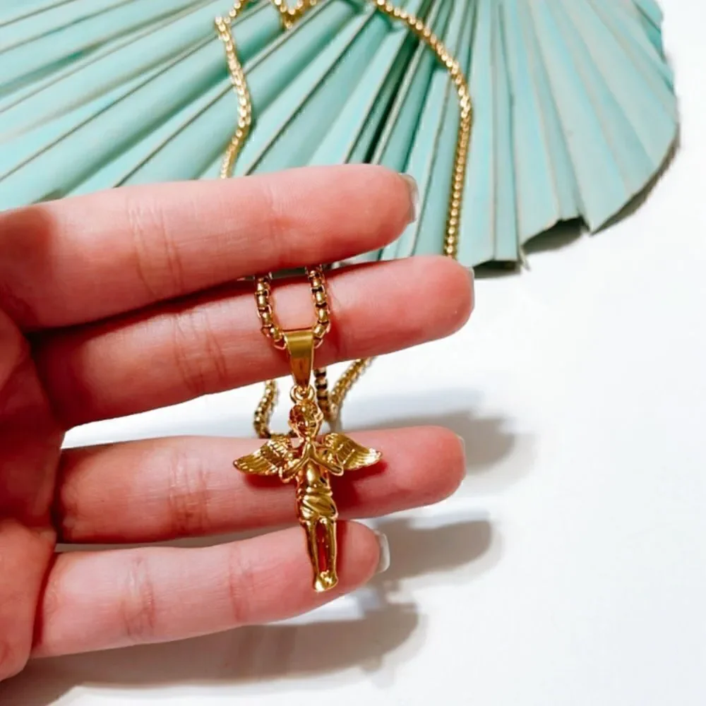 Gold angel pendant necklace  S207